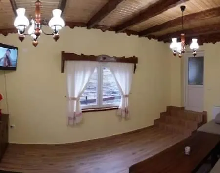 Casa Caprioara Fundata
