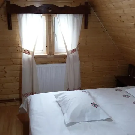 Casa Caprioara Fundata